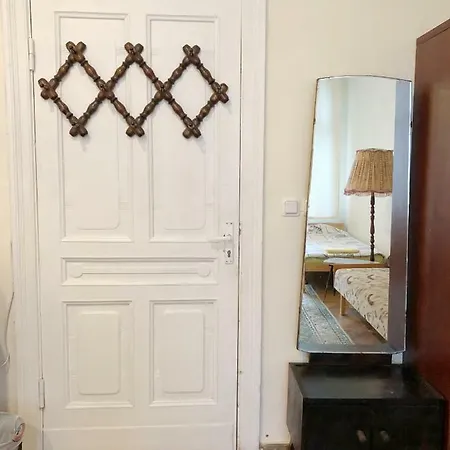 Artistic Studio In City Centre Pansiyon *